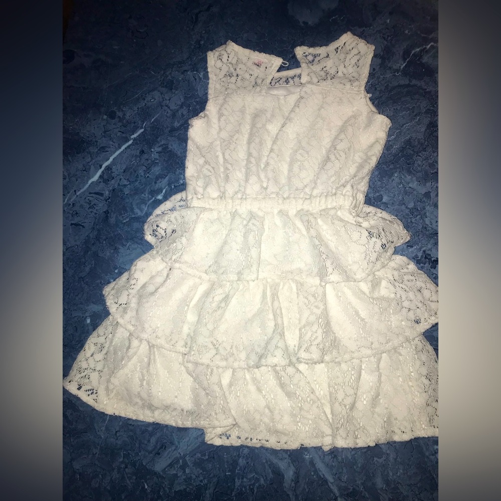 Real love white dress size 4 kids
